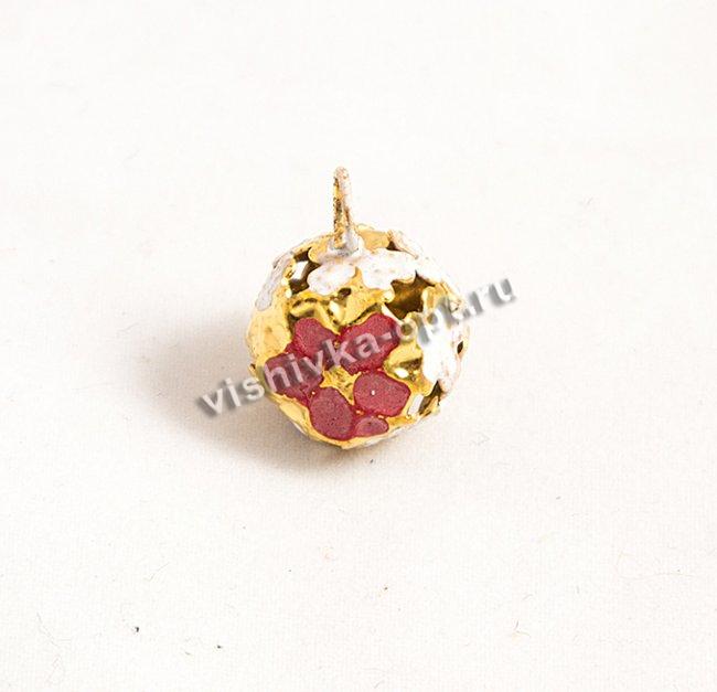Бубенчик декоративный ажурный металл с эмалью FS 11274 d 14мм (100шт) цвет:золото/белый/красный